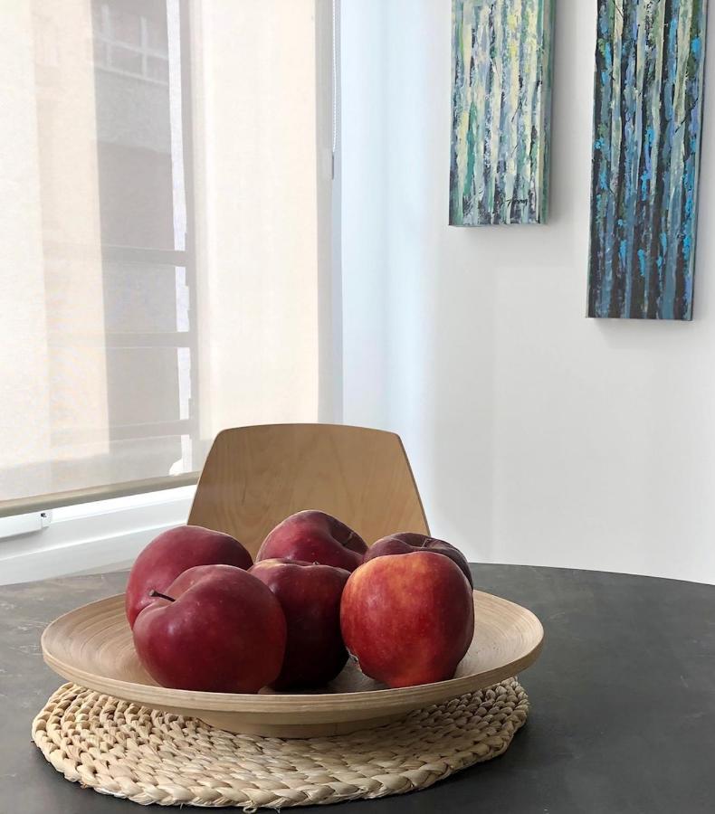 Foodies Location. Surf. Netflix . 3 Bdr * San Sebastian