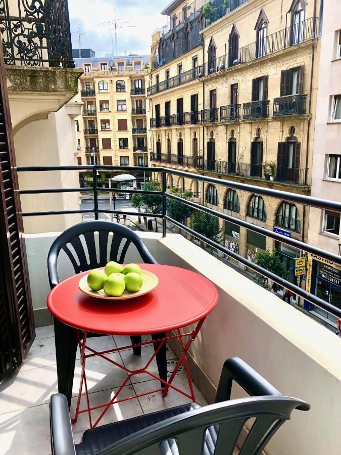 Apartment Foodies Location. Surf. Netflix . 3 Bdr San Sebastian