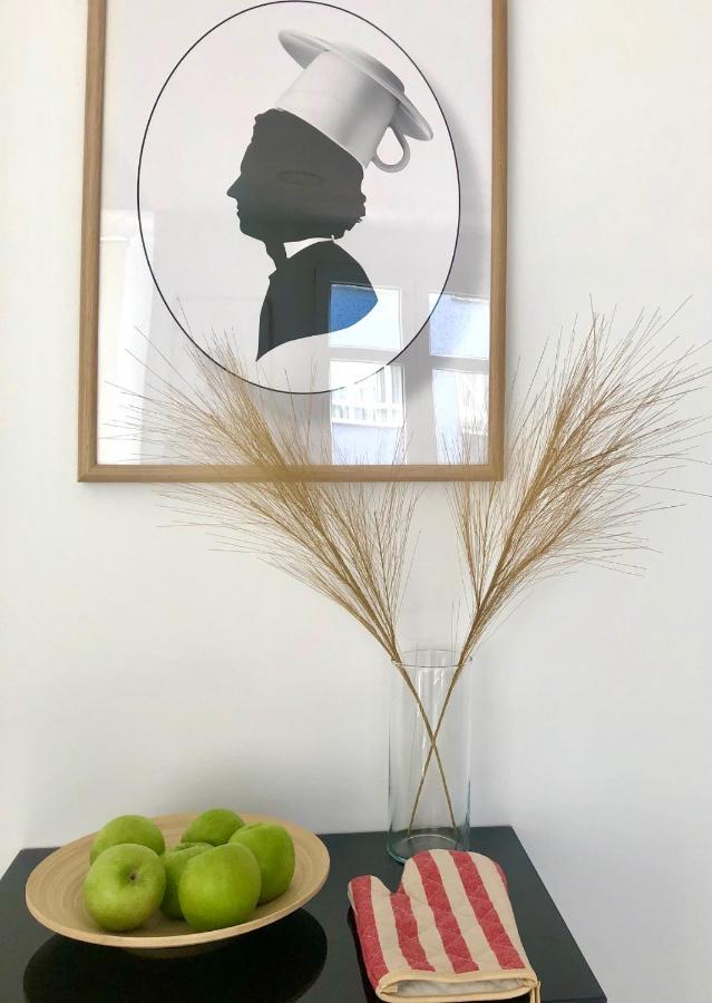 Foodies Location. Surf. Netflix . 3 Bdr * San Sebastian